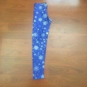 Blackmilk Clothing Snowflake Legging - Museum